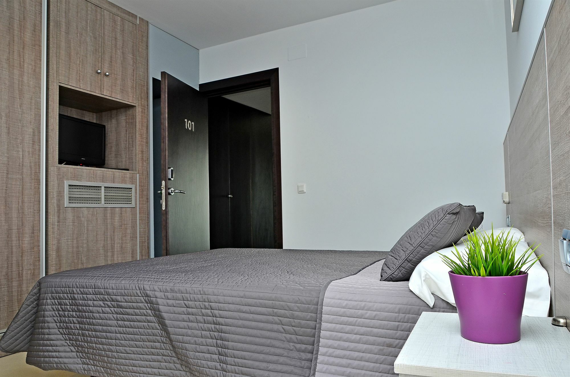 Hostal Campito โกนิล เด ลาฟรอนเตรา ภายนอก รูปภาพ